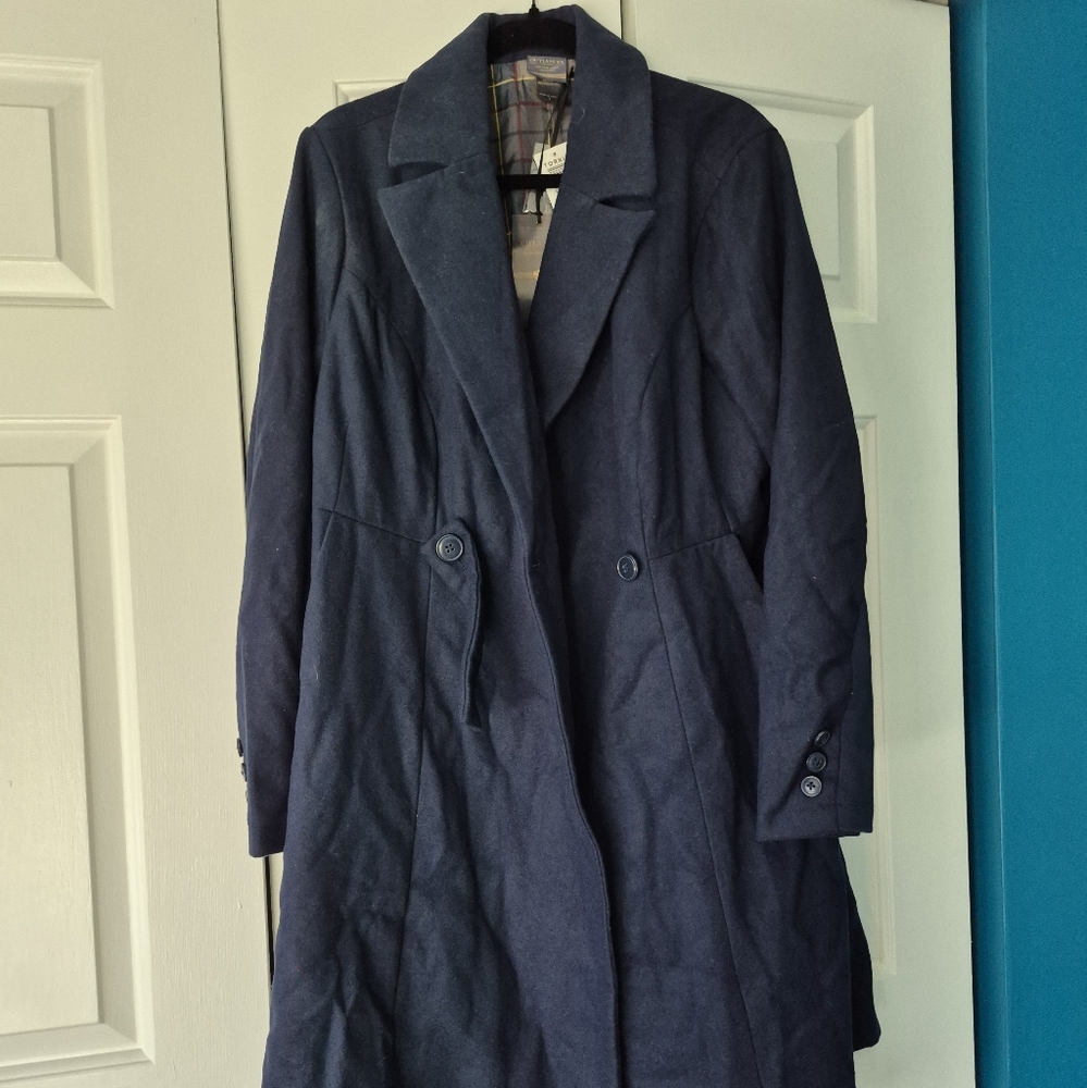 Outlander women's trench coat (size 14-16/Torrid 1) NWT